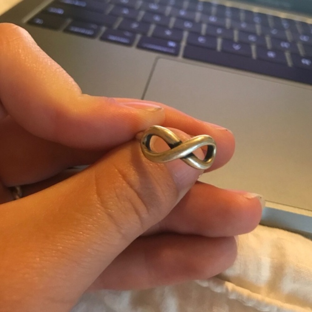 James Avery Infinity Ring